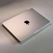 Apple MacBook